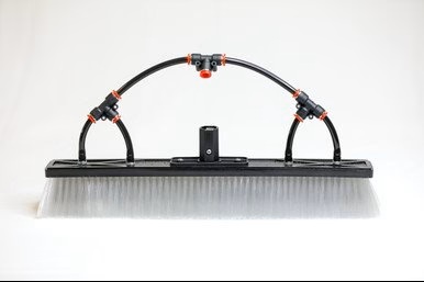 RHG T-18HY-LT-PP Tucker Water Fed Brush │ Dual Trim - Boar and Nylon Bristle Hybrid - 4 Pencil Jets XL Size 17in x 3in