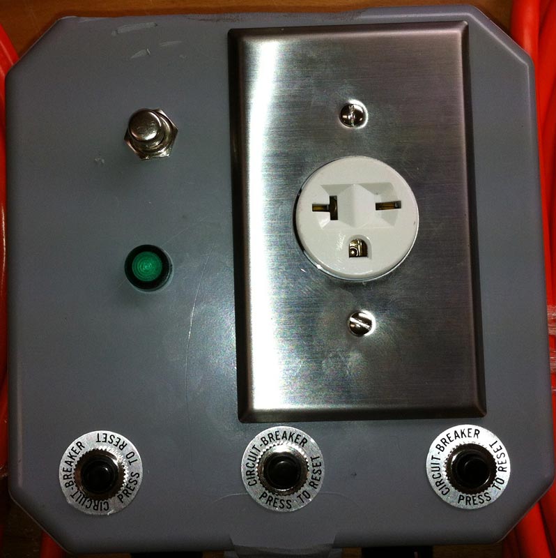 quick 220 reverse converter for joining ac plug