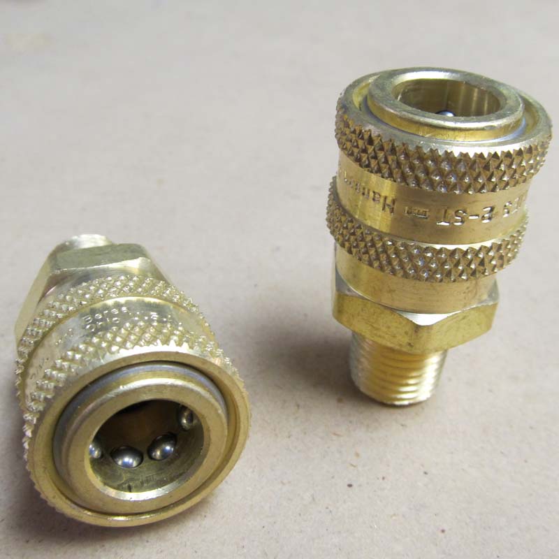 male pipe 1/4" female pressure washer coupler